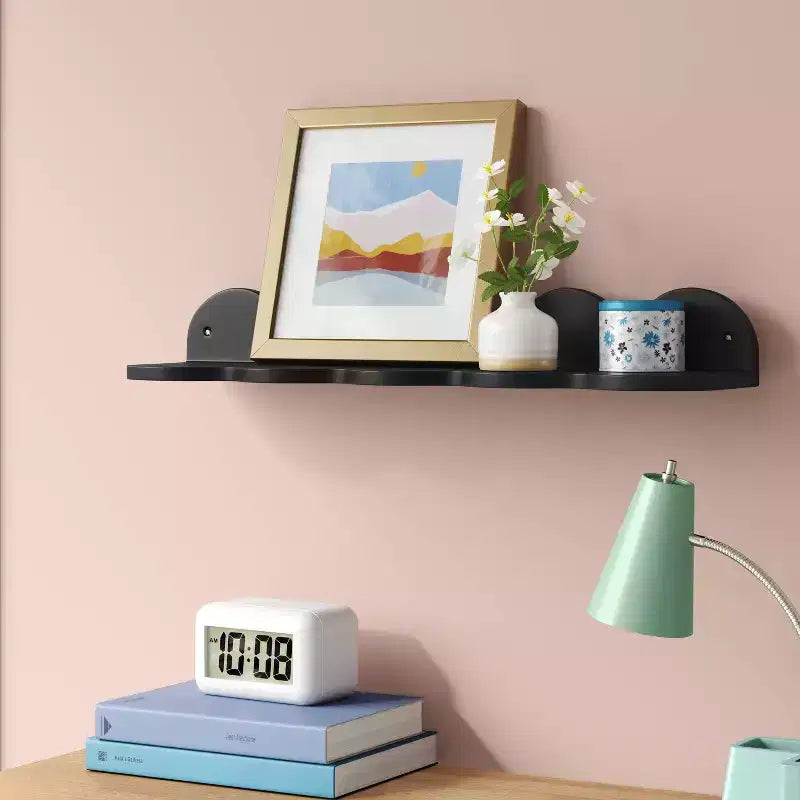 Estante de pared ondulado de 24 pulgadas - Room Essentials